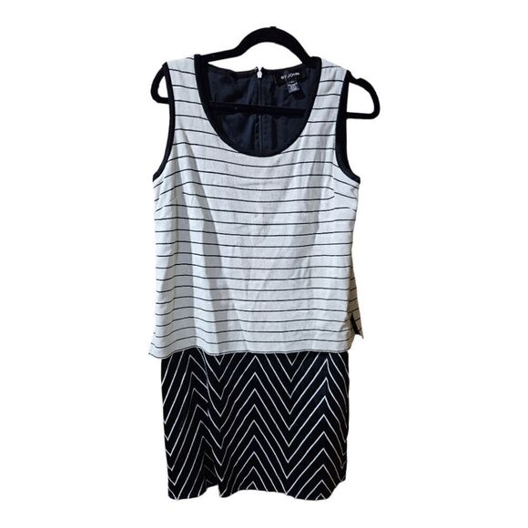 ST. JOHN CAVIAR Striped Popover Mod Dress - Size 4 - Picture 1 of 7